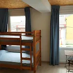 Ancora Hostal *