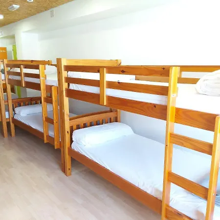 Ancora Hostel Foz