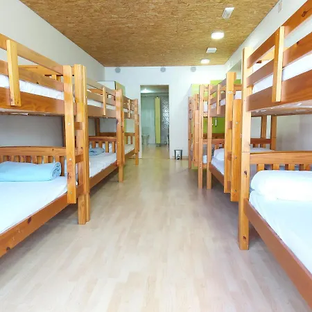 Hostel Ancora *