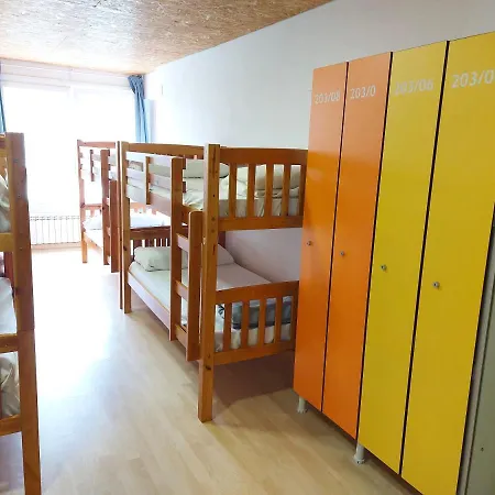 Hostel Ancora *